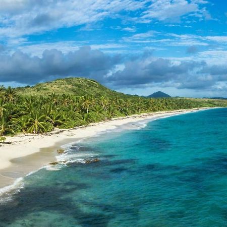 Apartmán Studio A Louer Proche Des Plages Sainte-Anne Exteriér fotografie
