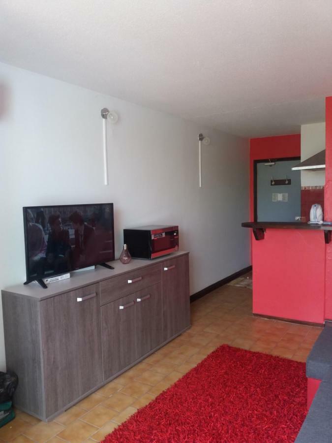Apartmán Studio A Louer Proche Des Plages Sainte-Anne Exteriér fotografie
